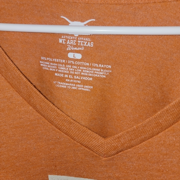 NWT Women's Texas Longhorn V-Neck - Picture 3 of 3